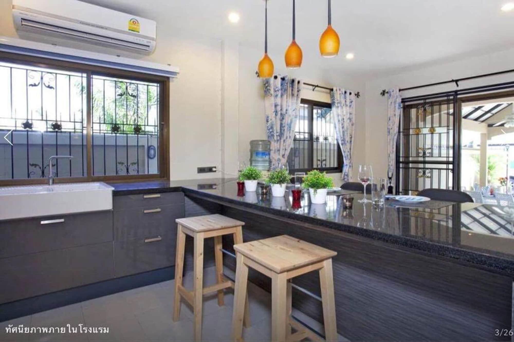 Pool Villa Tanzanite Near Walking Street Pattaya Dış mekan fotoğraf